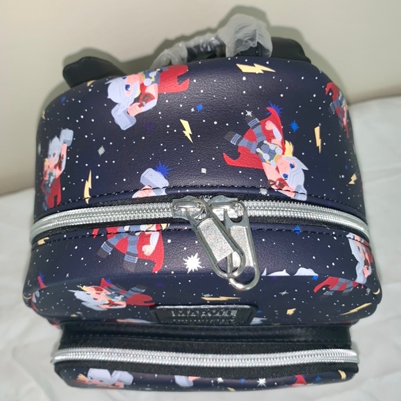 Loungefly Mini Backpack Marvel Thor - Picture 2 of 9